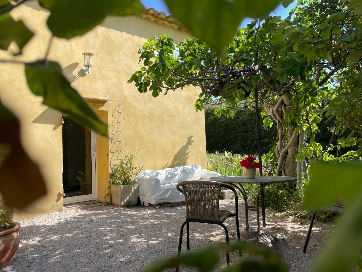 Вілла Sainte Victoire Le Cabanon Puyloubier Екстер'єр фото