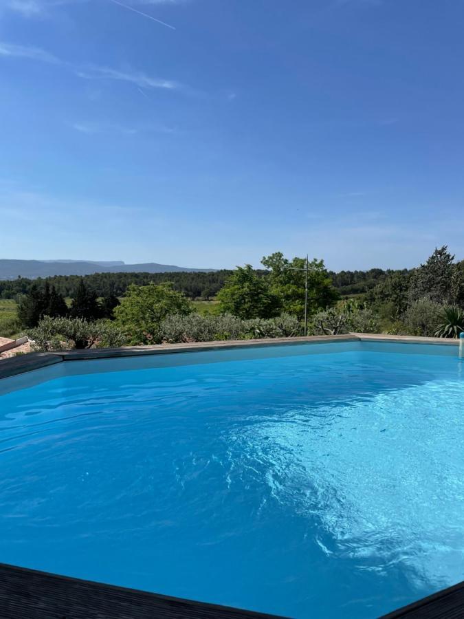Вілла Sainte Victoire Le Cabanon Puyloubier Екстер'єр фото